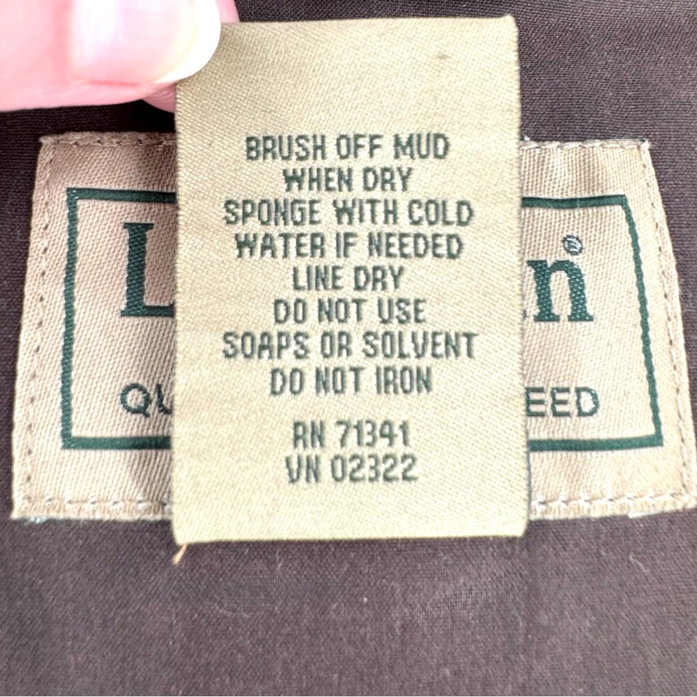 L.L.Bean Brown Quilted Waxed Cotton Goose Down Vest Size M - Picture 10 of 15